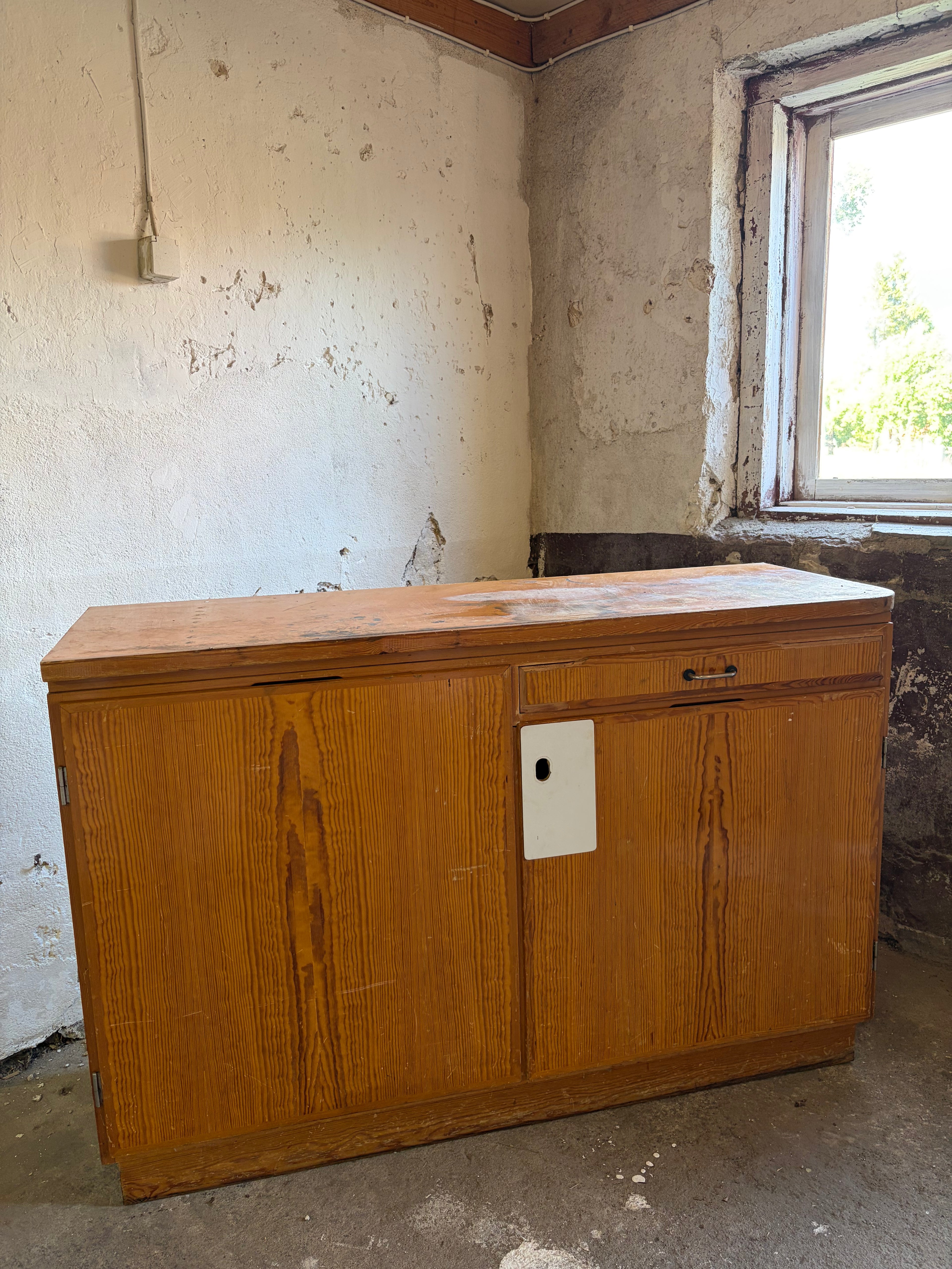 Medical cabinet